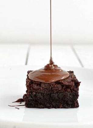 Brownie Simples c/ topping