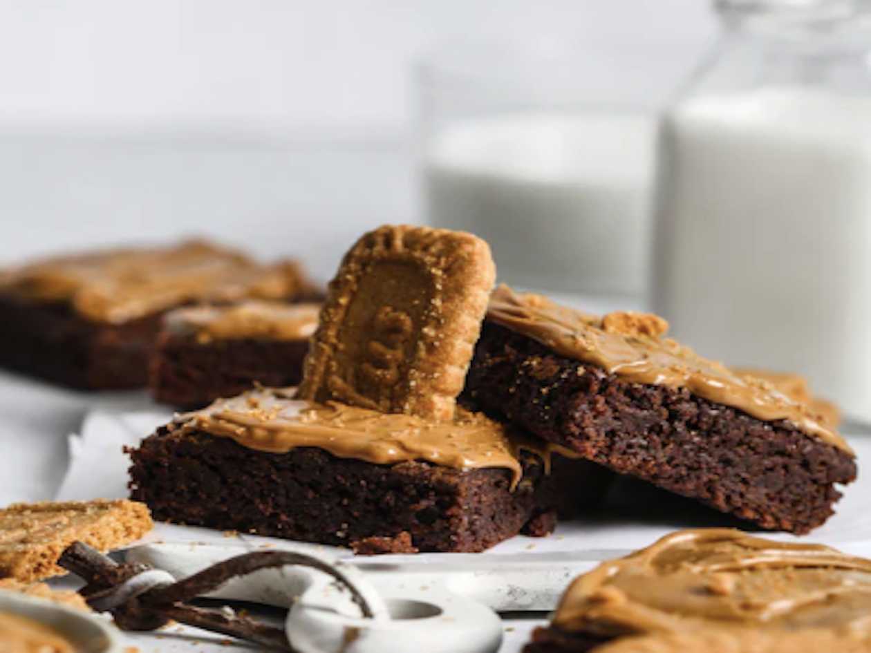 Brownie Lotus Biscoff c/ gelado caramelo